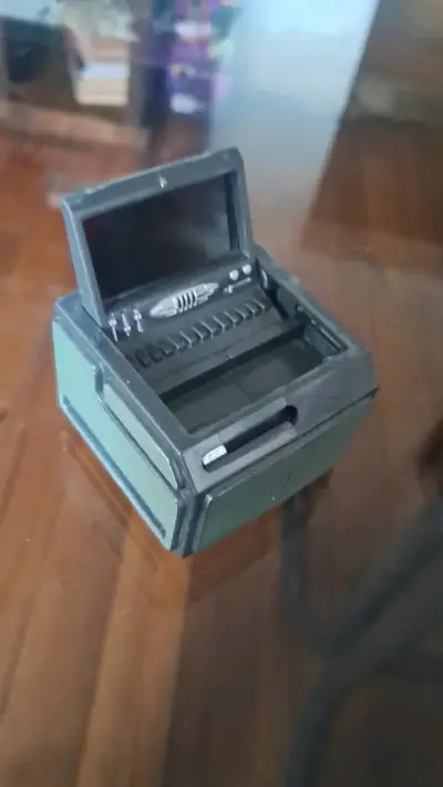 Mini laptop de juguete con pantalla plegable - miniatura 3