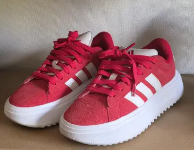 Zapatillas rojas Adidas mujer - miniatura 1