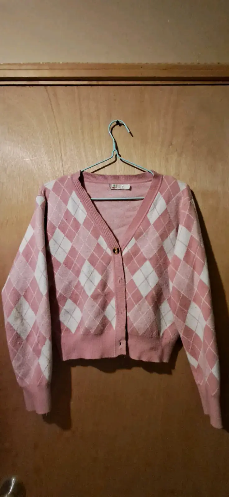Cardigan rosado de rombos para mujer