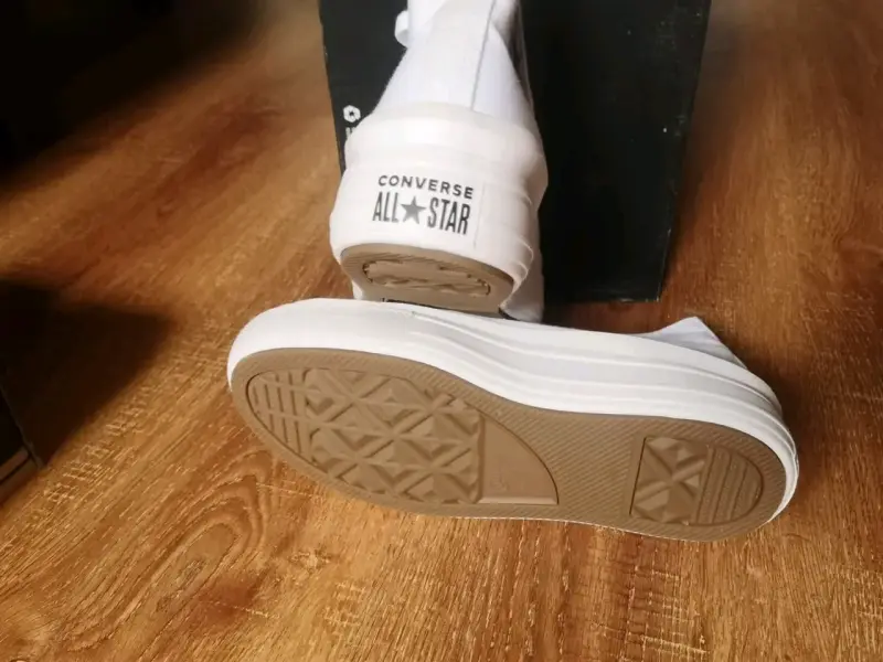 Zapatillas Converse Chuck Taylor All Star blancas - 3