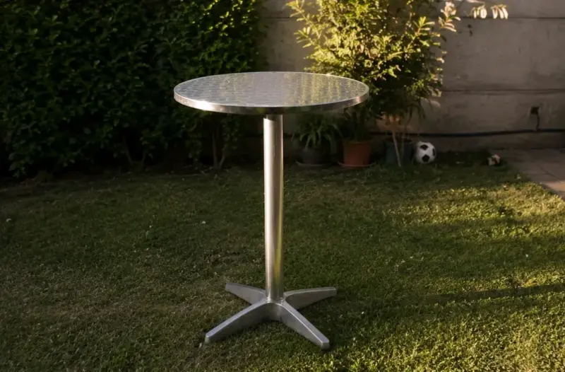 Mesa alta de aluminio para exterior - 1