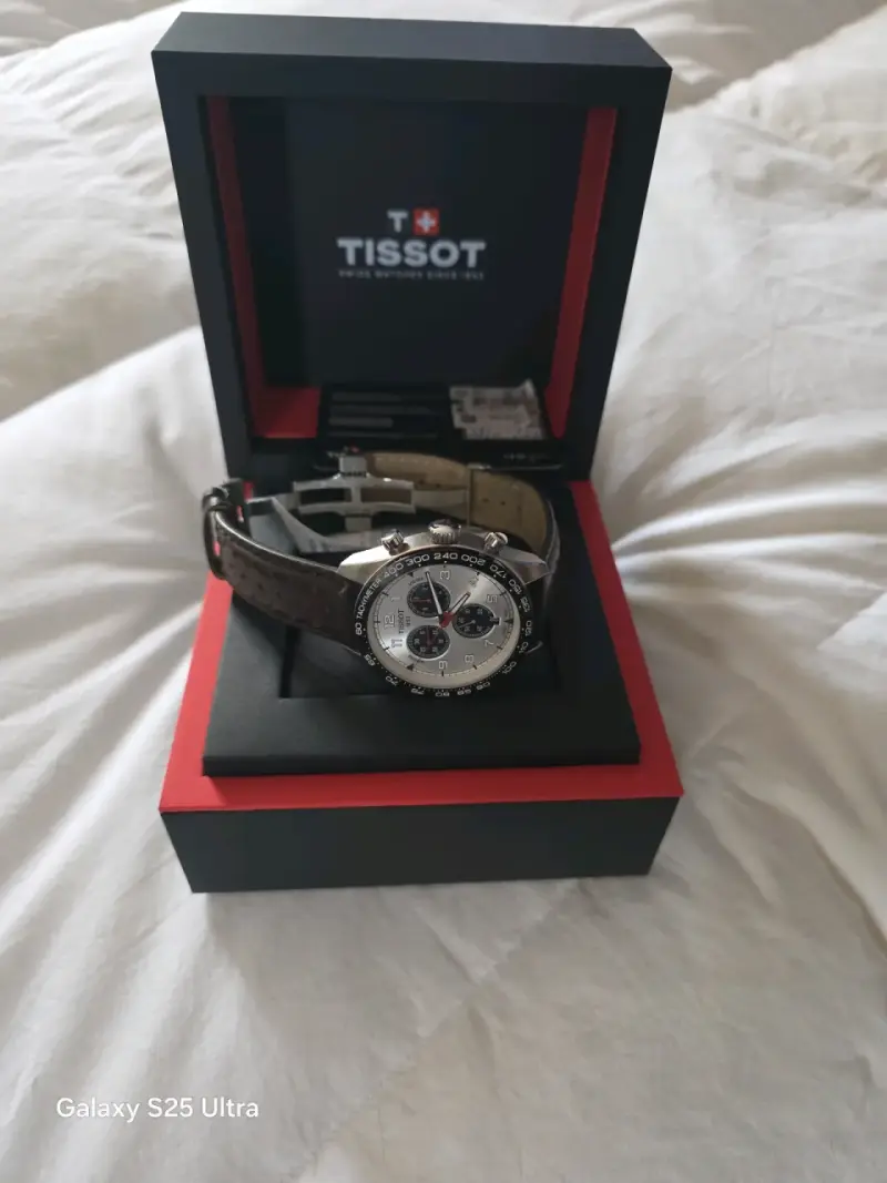 Reloj Tissot de lujo con correa de cuero