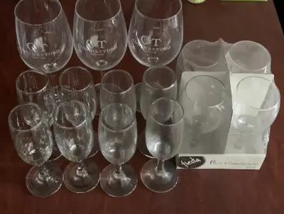 Set 8 Copas Champagne + 7 Copas Vino 190-400 cc - miniatura 2