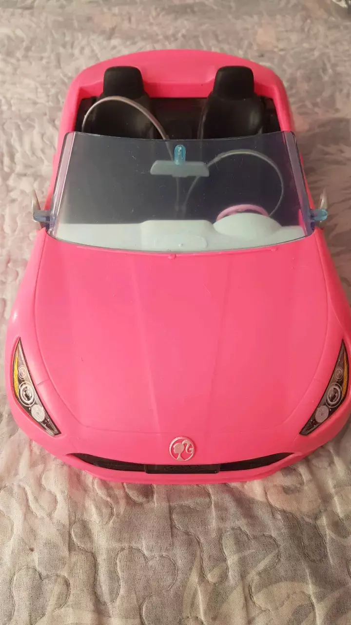 Auto convertible de juguete rosa para muñecas - 1