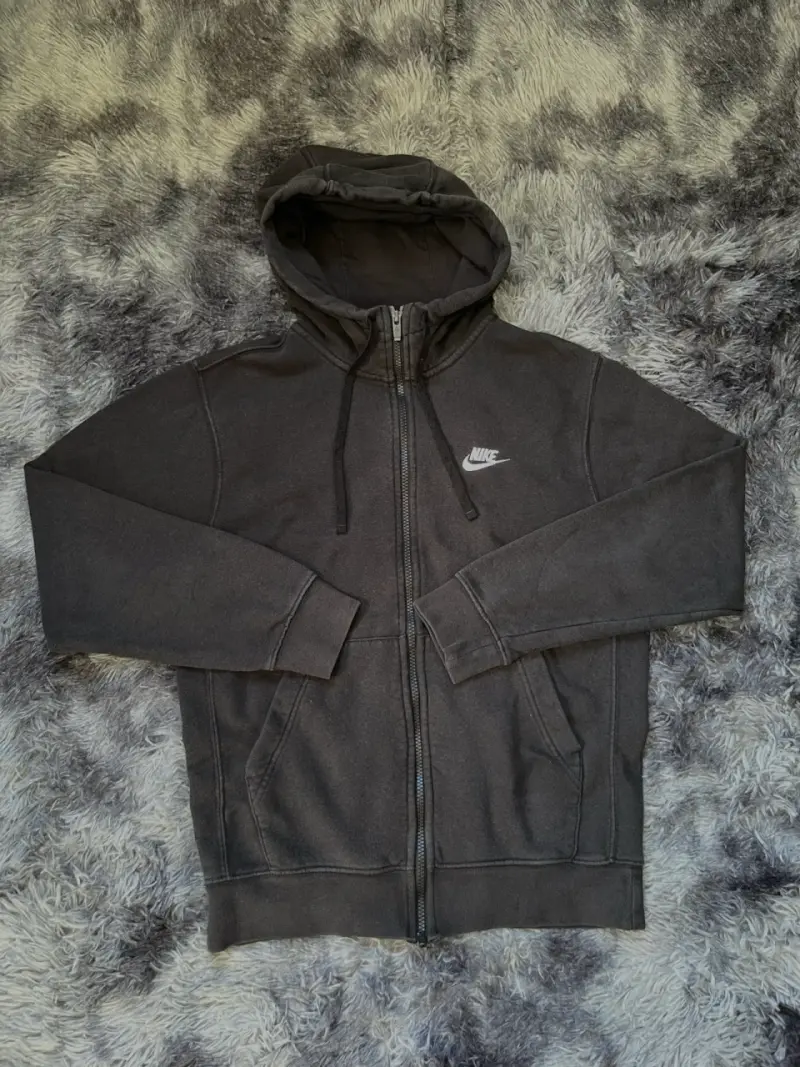 Polerón con capucha Nike negro para hombre - 1