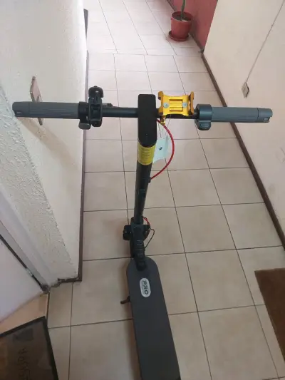 Scooter Eléctrico Xiaomi 5 Pro Plegable - miniatura 5