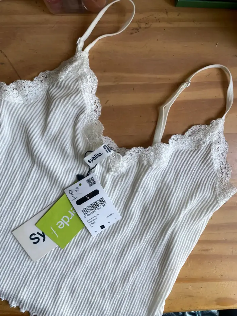 Camiseta de tirantes blanca con encaje Sybilla - 2