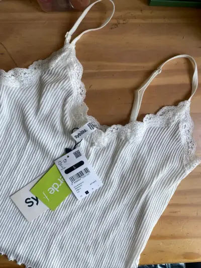 Camiseta de tirantes blanca con encaje Sybilla - miniatura 2
