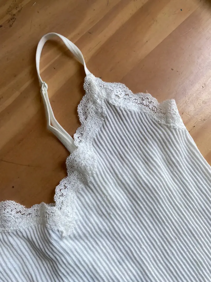 Camiseta de tirantes blanca con encaje Sybilla - 4