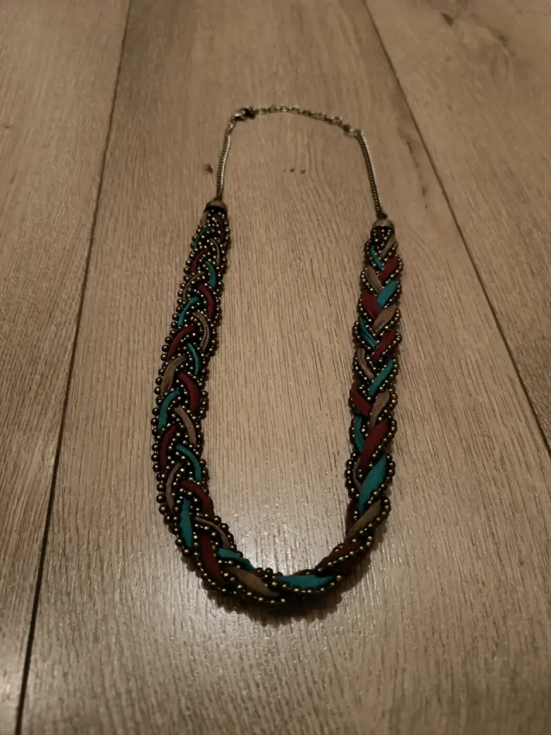 Collar trenzado de cuentas multicolor - 3
