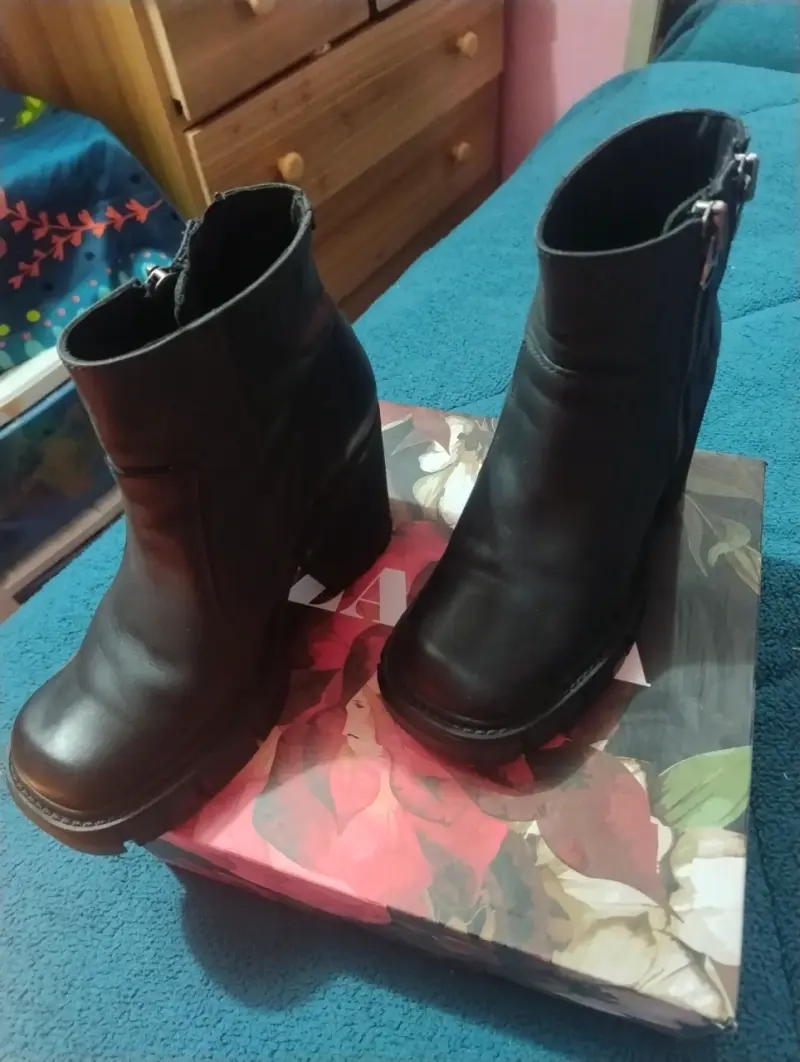 Botines de cuero negro con tacón para mujer - 5