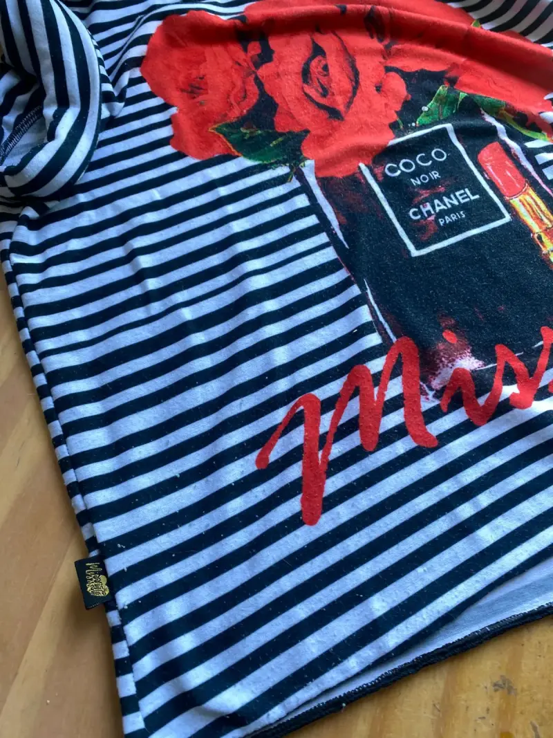 Polera a rayas con diseño floral Missfit - 3