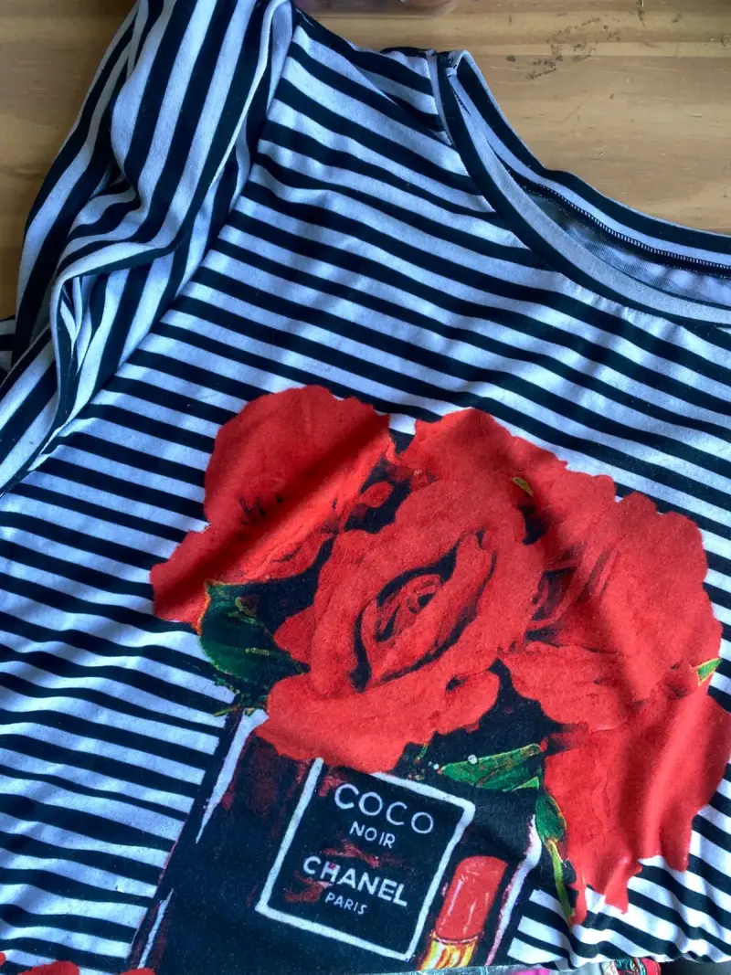 Polera a rayas con diseño floral Missfit - 5