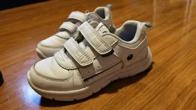 Zapatillas deportivas para niños Lotto y Adidas - miniatura 3