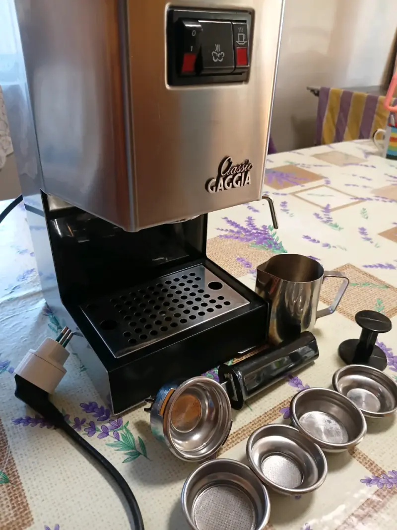 Cafetera espresso Gaggia Classic con accesorios - 3