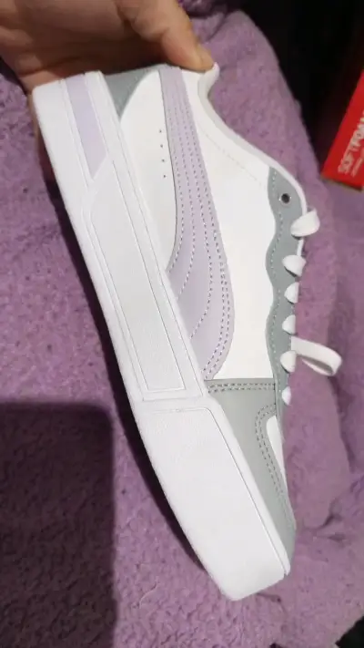 Zapatillas deportivas blancas y grises Puma - miniatura 1