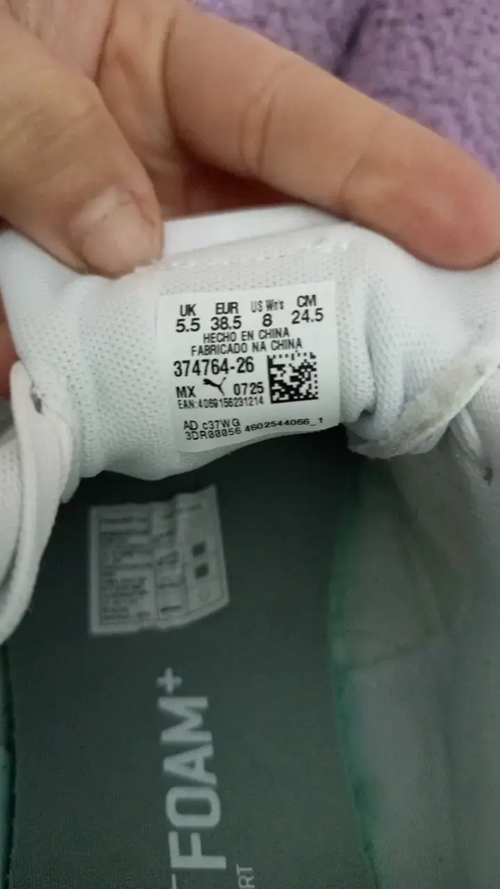 Zapatillas deportivas blancas y grises Puma - 4