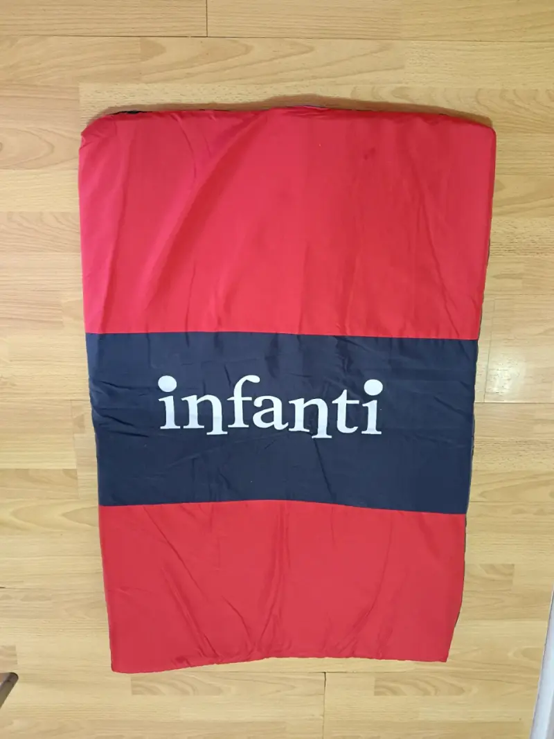 Colchón para cuna Infanti rojo y negro - 2