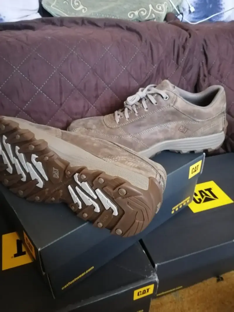 Zapatos de cuero marrón CAT para hombre - 2