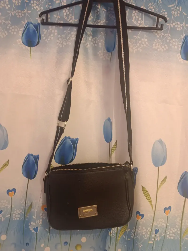 Cartera cruzada negra Basement Collection - 2