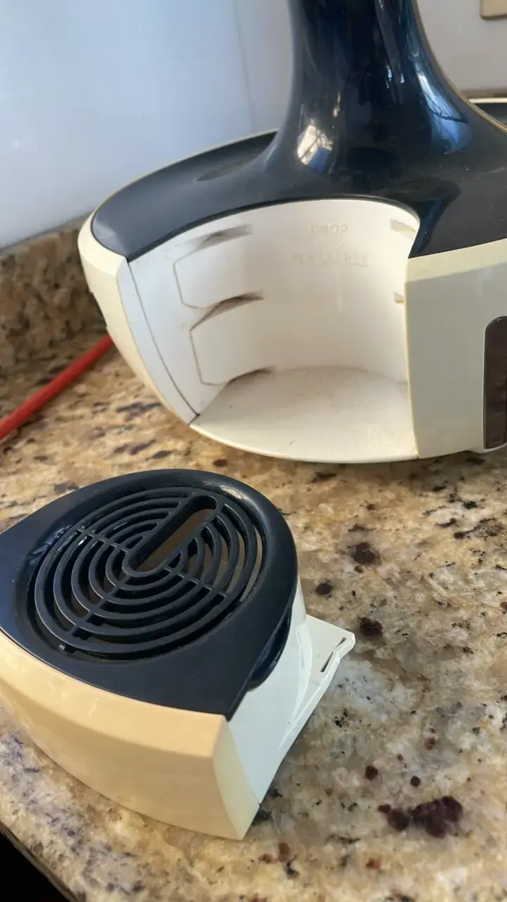 Cafetera Dolce Gusto automática usada - 2
