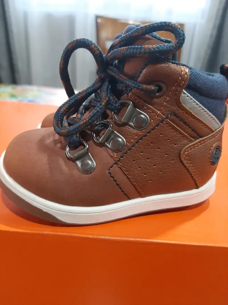 Botines de niño marrones con cordones - 1