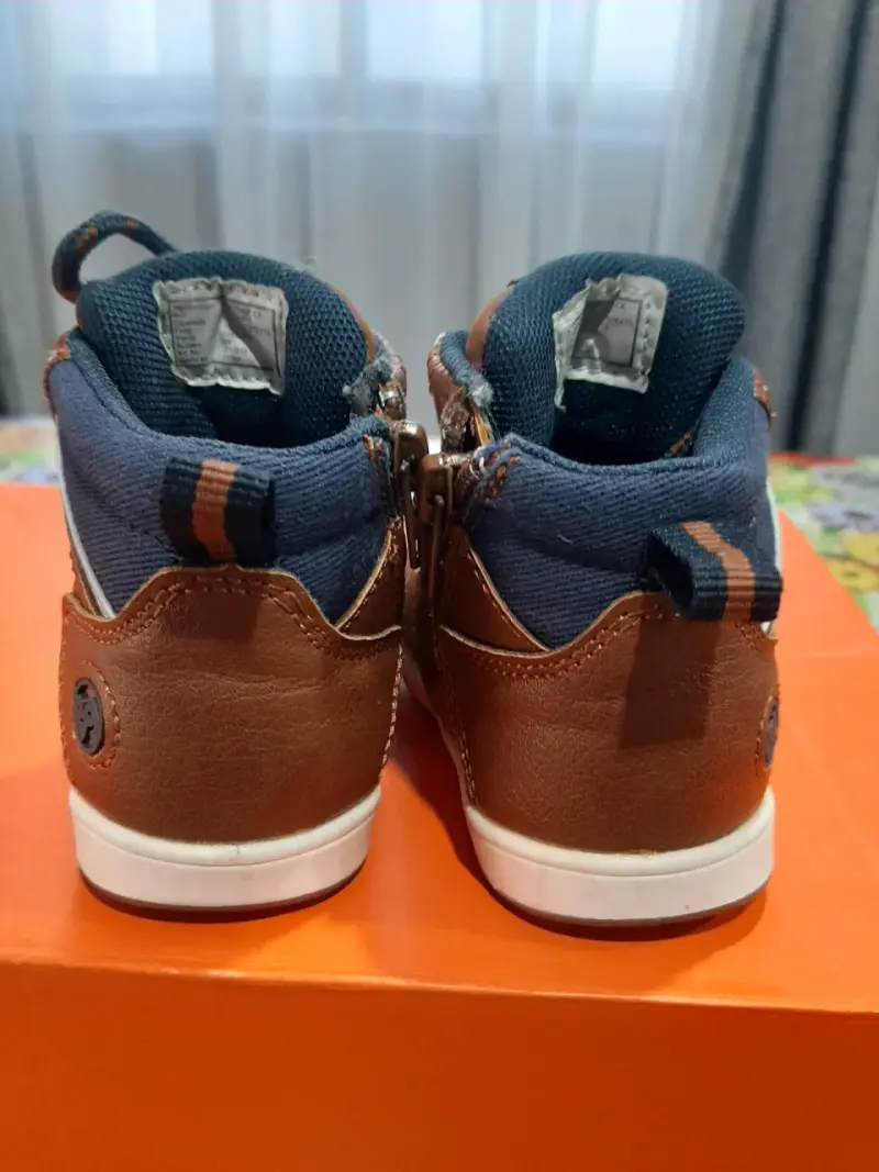 Botines de niño marrones con cordones - 3