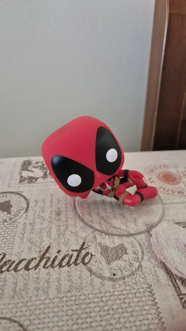 Figura Funko Pop Deadpool con Cabeza Oscilante - 2