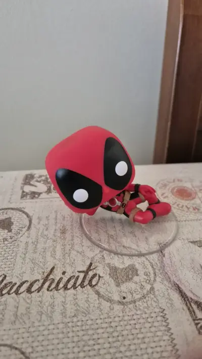 Figura Funko Pop Deadpool con Cabeza Oscilante - miniatura 2