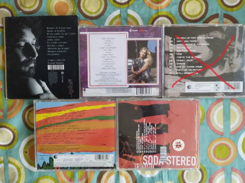 Lote de CDs de música variada - 2