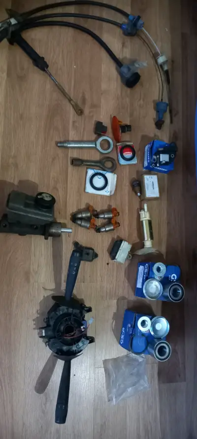 Lote repuestos Fiat Punto - miniatura 1