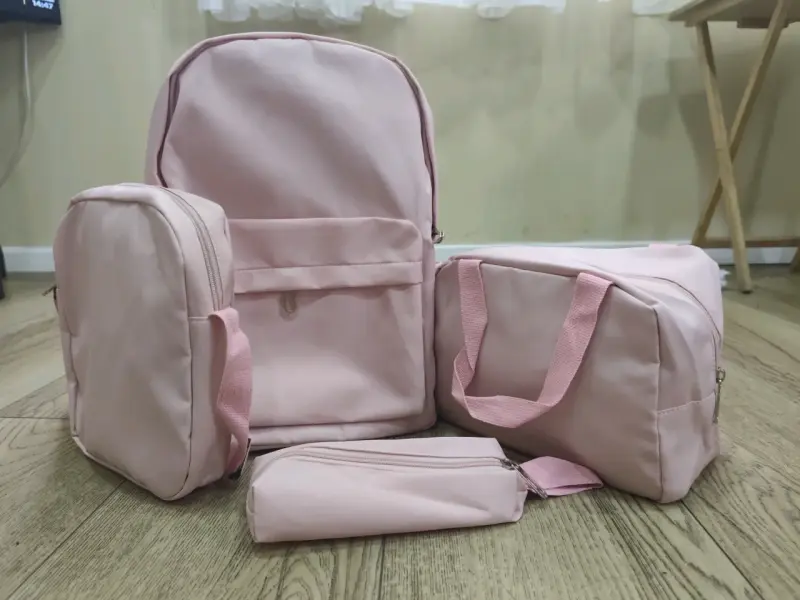 Set completo de mochilas y lonchera rosa - 2
