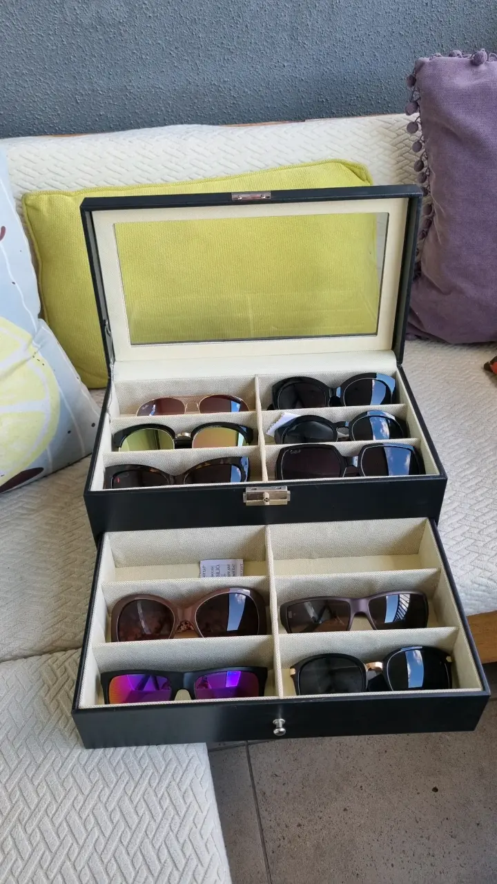 Organizador de lentes con 12 unidades - 2
