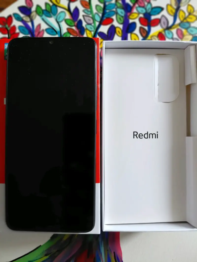 Smartphone Redmi 13C 5G con MediaTek Dimensity - 2