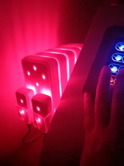 Máquina de cavitación y radiofrecuencia para estética - miniatura 2