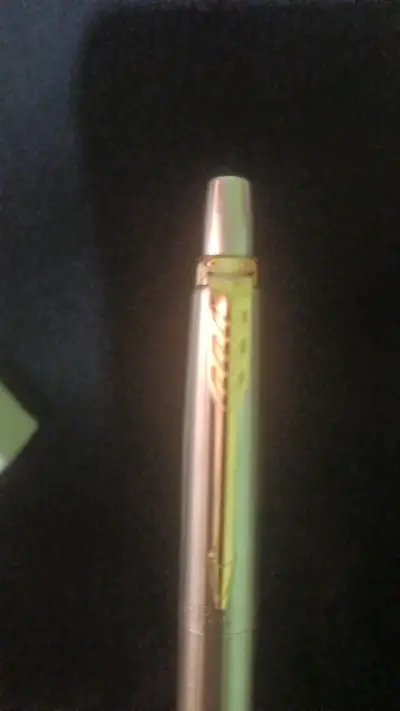 Bolígrafo Parker de Lujo en Estuche - miniatura 3