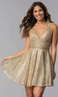 Vestido de fiesta dorado con lentejuelas - 3