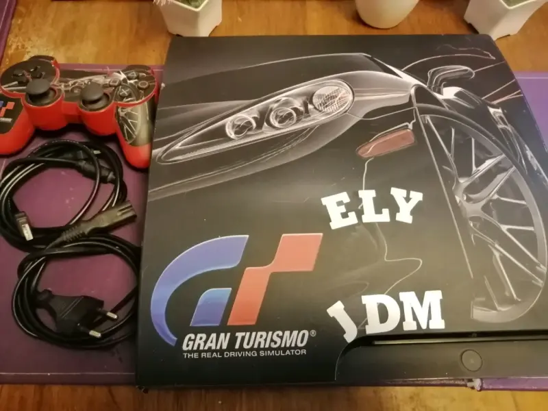 Controlador de Juego Gran Turismo con Cables - 1