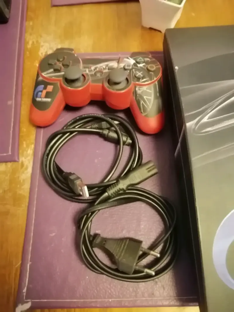 Controlador de Juego Gran Turismo con Cables - 2