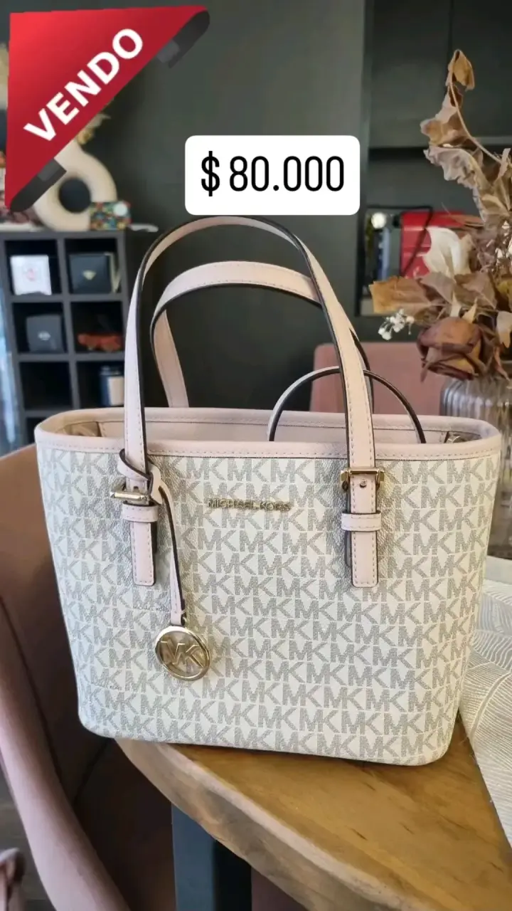Bolso Michael Kors beige con logo MK