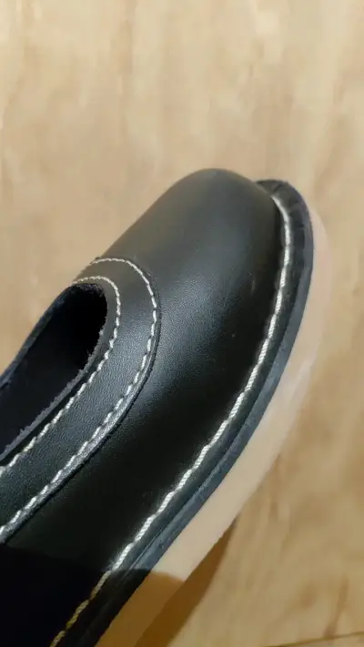 Zapatos escolares negros para niña con hebilla - miniatura 3