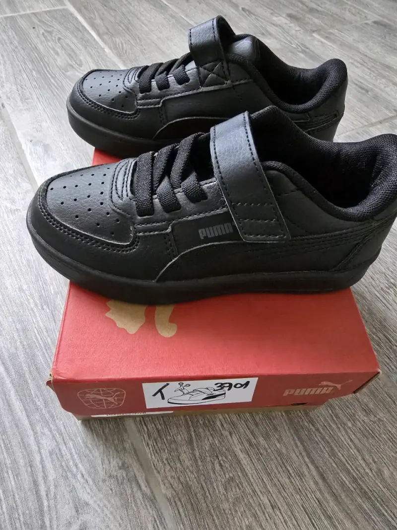 Zapatillas negras para niños Puma Caven 2.0 - 1