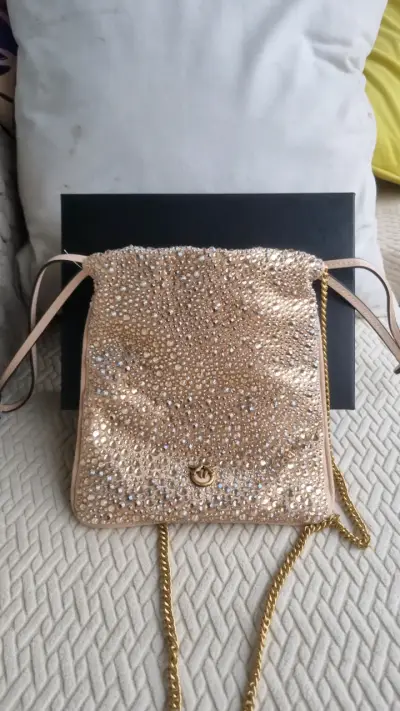 Bolso Pinko con cadena dorada y cristales - miniatura 6