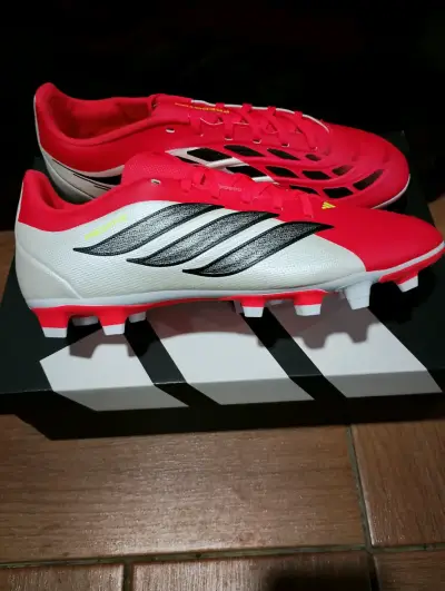 Zapatillas de Fútbol Adidas Predator Rojas - miniatura 1