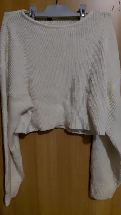 Suéter blanco de punto para mujer - miniatura 1