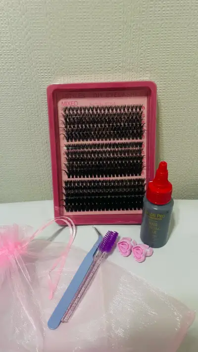 Kit de Extensiones de Pestañas DIY con Pegamento - miniatura 2