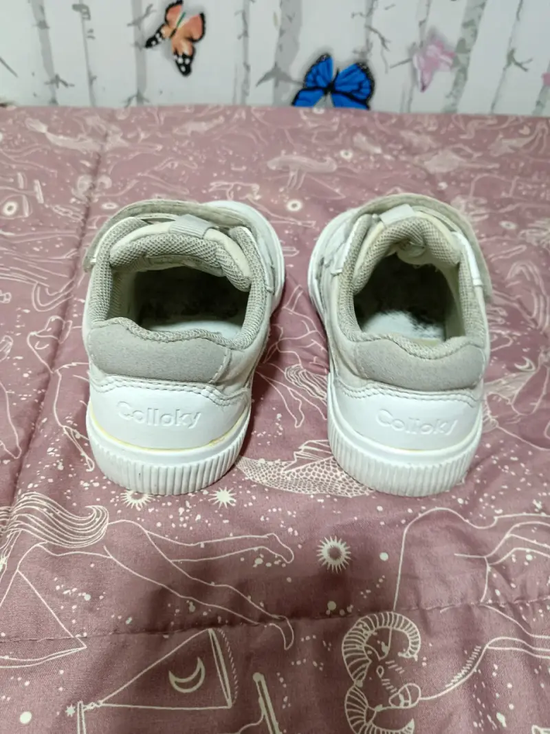 Zapatillas blancas unisex con velcro - 4