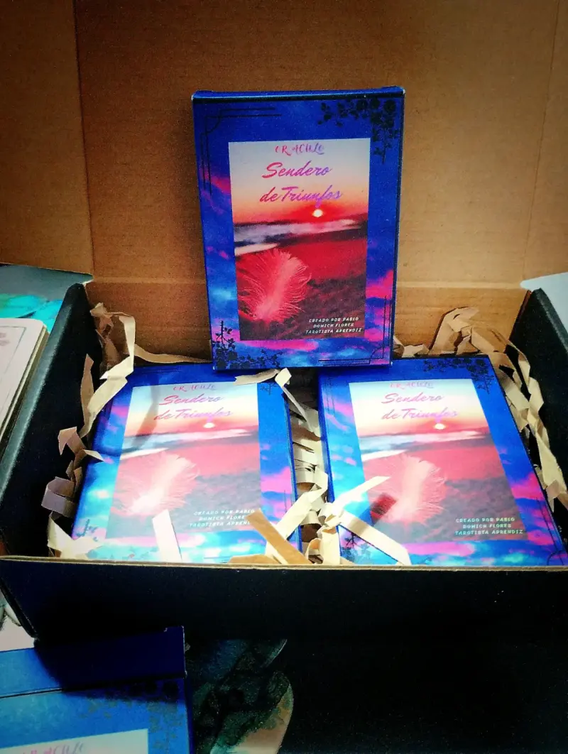 Baraja de Tarot Oráculo Sendero de Triunfos - 2