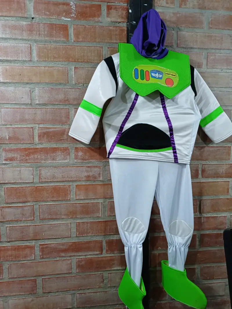Disfraz de Buzz Lightyear para niño