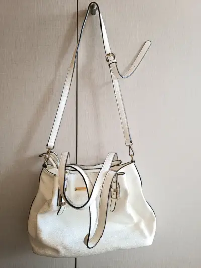 Cartera blanco con correas ajustables - miniatura 1